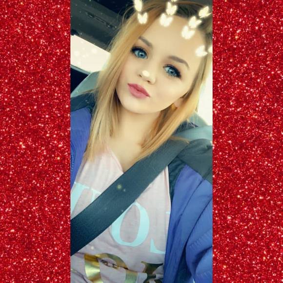 Meet your Posher, Taneesha - Picture 1 of 1